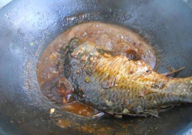 鱼多久可以翻面 58092892abe348629d26787f969f3b31.jpeg