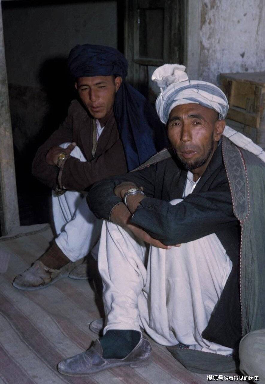 老照片 1969年阿富汗的哈扎拉人 蒙古人的后裔_斯坦