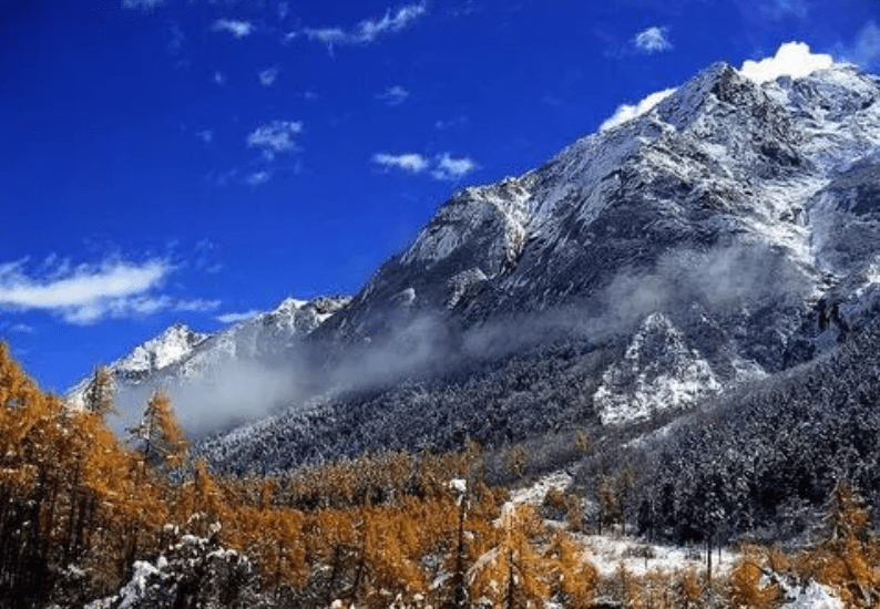 原创四川第二高峰仅次于贡嘎雪山被誉为中国的阿尔卑斯山