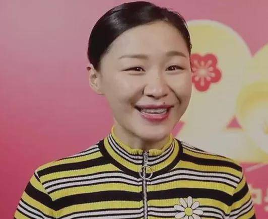 被嘲娱乐圈丑女的金靖突然碾压了所有颜霸女星