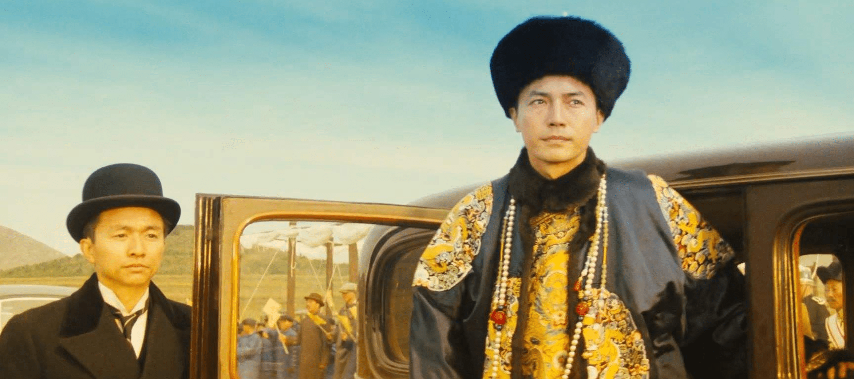 原创亚洲第一美男尊龙已无人识68岁无父母无妻儿仅有一狗相伴