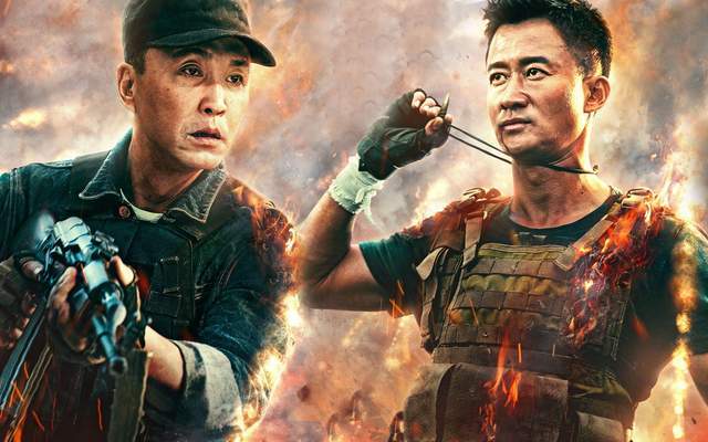 2021年电影票房排行榜_《中国医生》票房破10亿,冲刺2021年度票房TOP3(2)