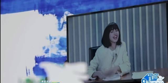 原创虞书欣加Lisa微信登上热搜榜！虞书欣又成功追星！