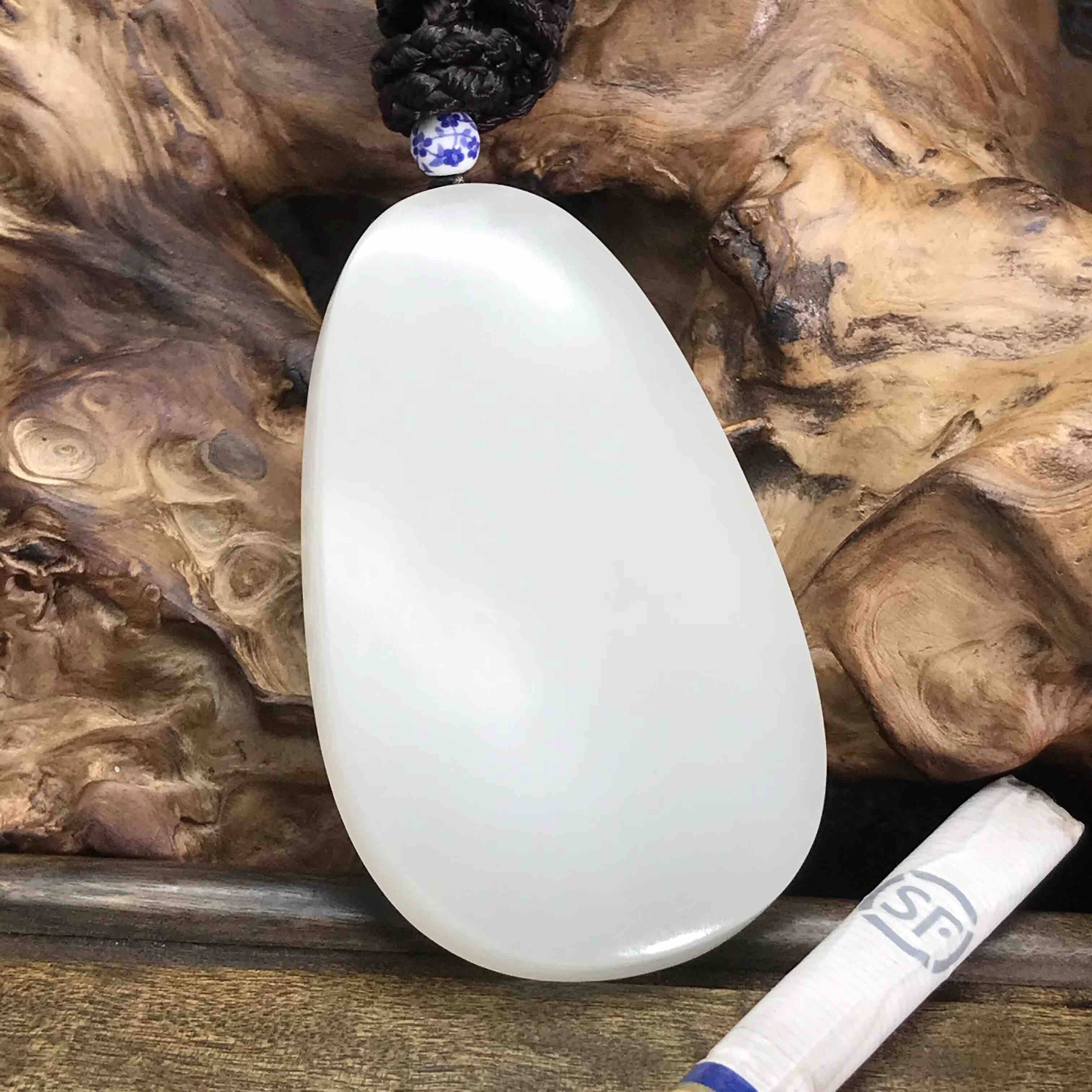 都说和田玉中羊脂玉最贵羊脂玉有便宜的吗