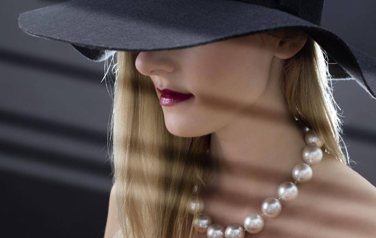 原创珍珠的搭配你会吗来看李沁和钟楚曦的珍珠搭配教你少女气息