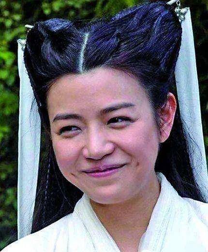 劉妍的結婚照片