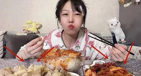 90斤大胃王mini不顾泡泡龙悲剧术后辛辣油腻吃不停