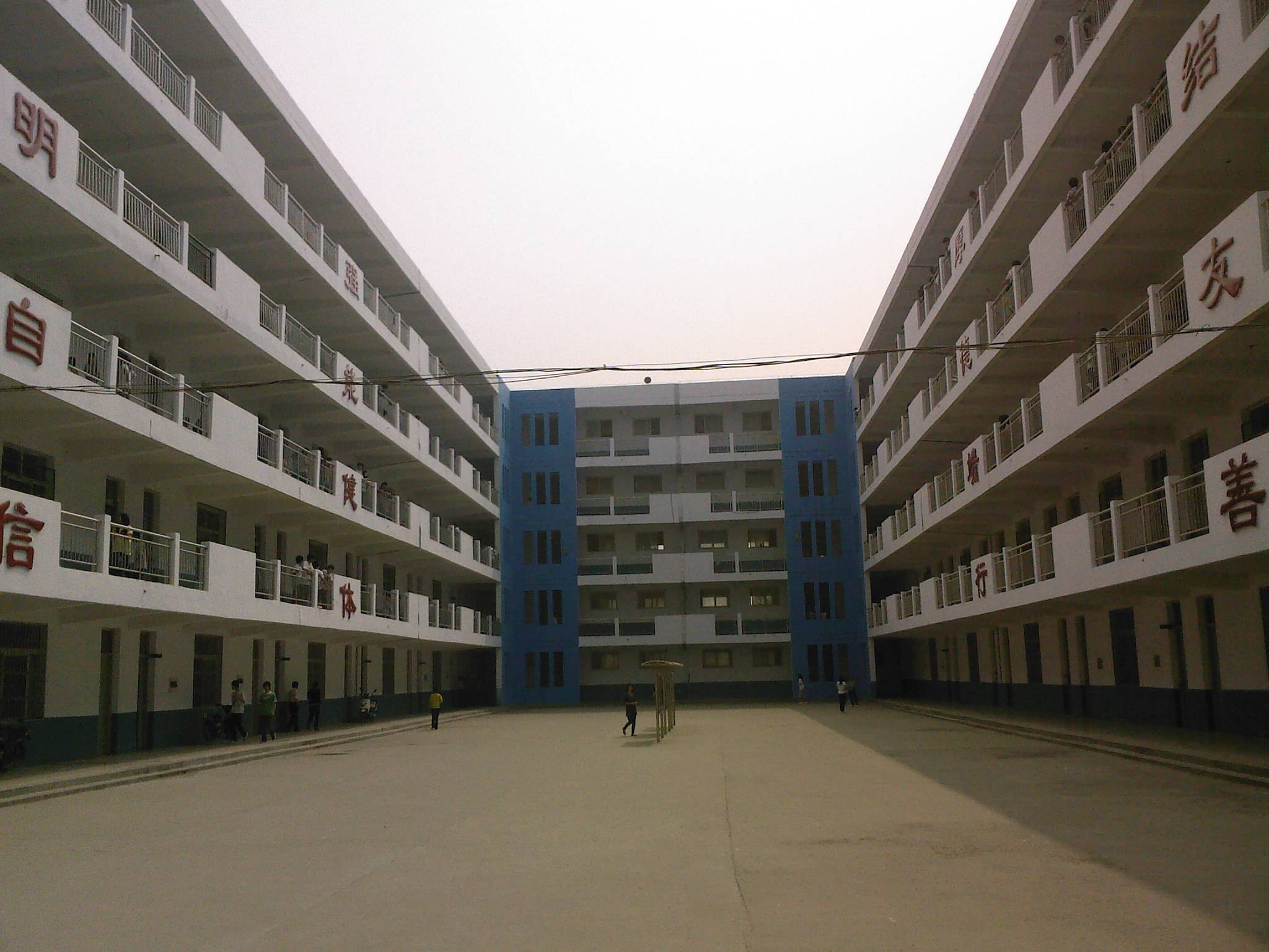 全国高中排行_全国公认十大校草排行榜,李易峰排第六,榜首实力与名次并存