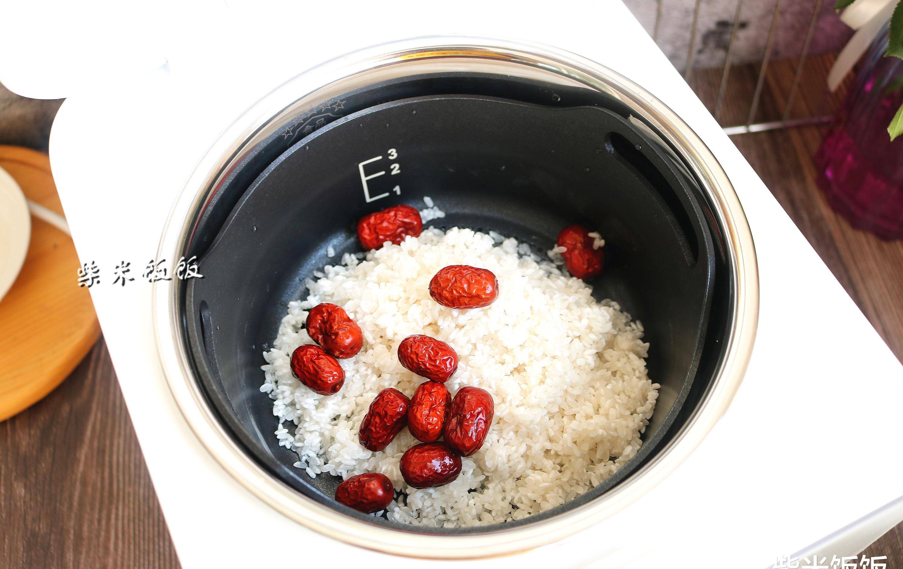 普通锅蒸米饭几分钟 c553797f31ff4e65944e3fde45a02f27.jpeg