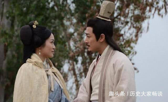 怎么样让自己自然好看 14b70b3d74114ad89f7cb9655708ea2e.jpeg