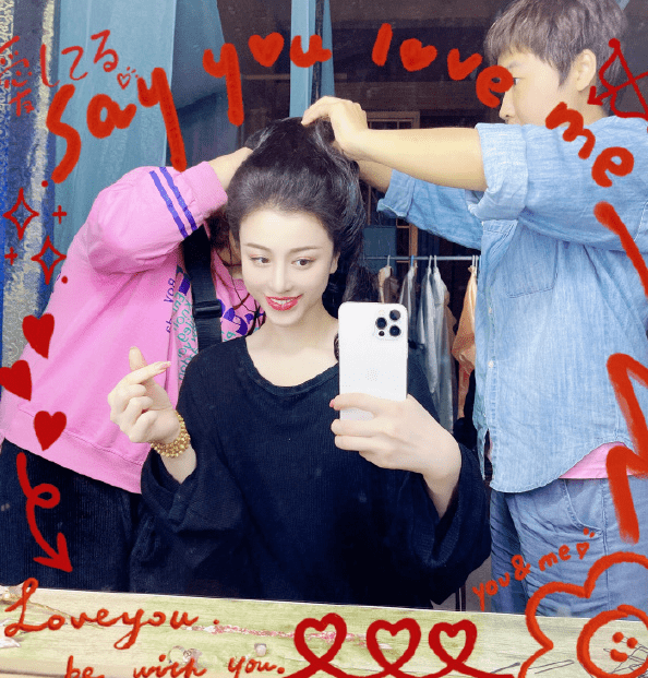 刘翔前妻葛天晒巨型玫瑰,横店拍戏古装造型美爆