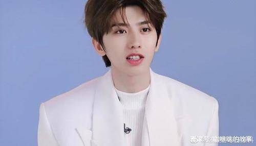 什么时候才能见到蔡徐坤 5ff5e23fcad04fae92aa455e700632a8.jpeg