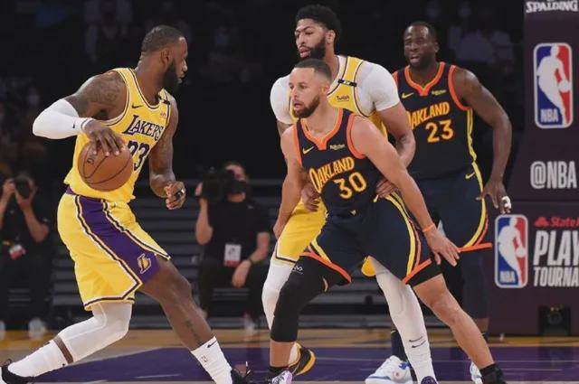 湖人vs勇士 ef28acba2ea54feb955f5a99c7da850f.jpeg