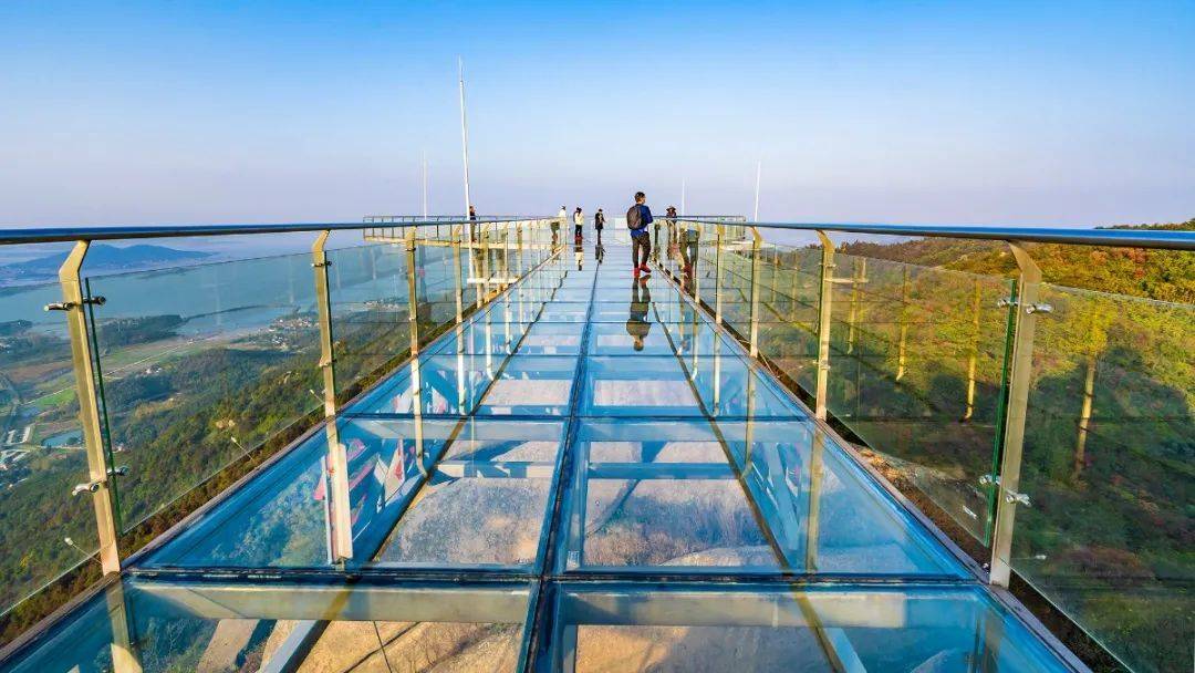 520巨石山521五粮液遇见你见证爱有酒有故事