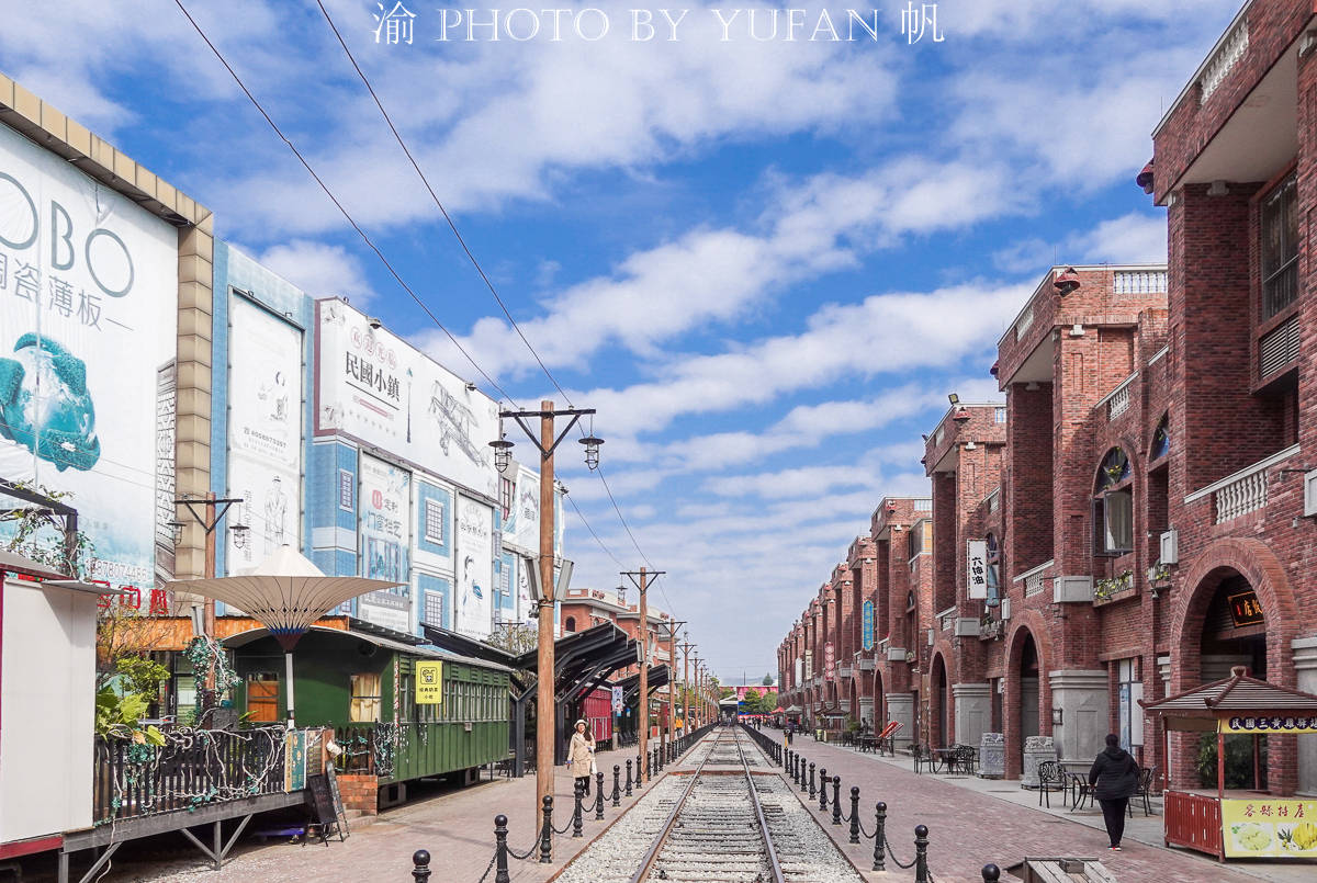 广西这个小镇不一般,投资2亿元,火车飞机当导具,已成网红景点_容县