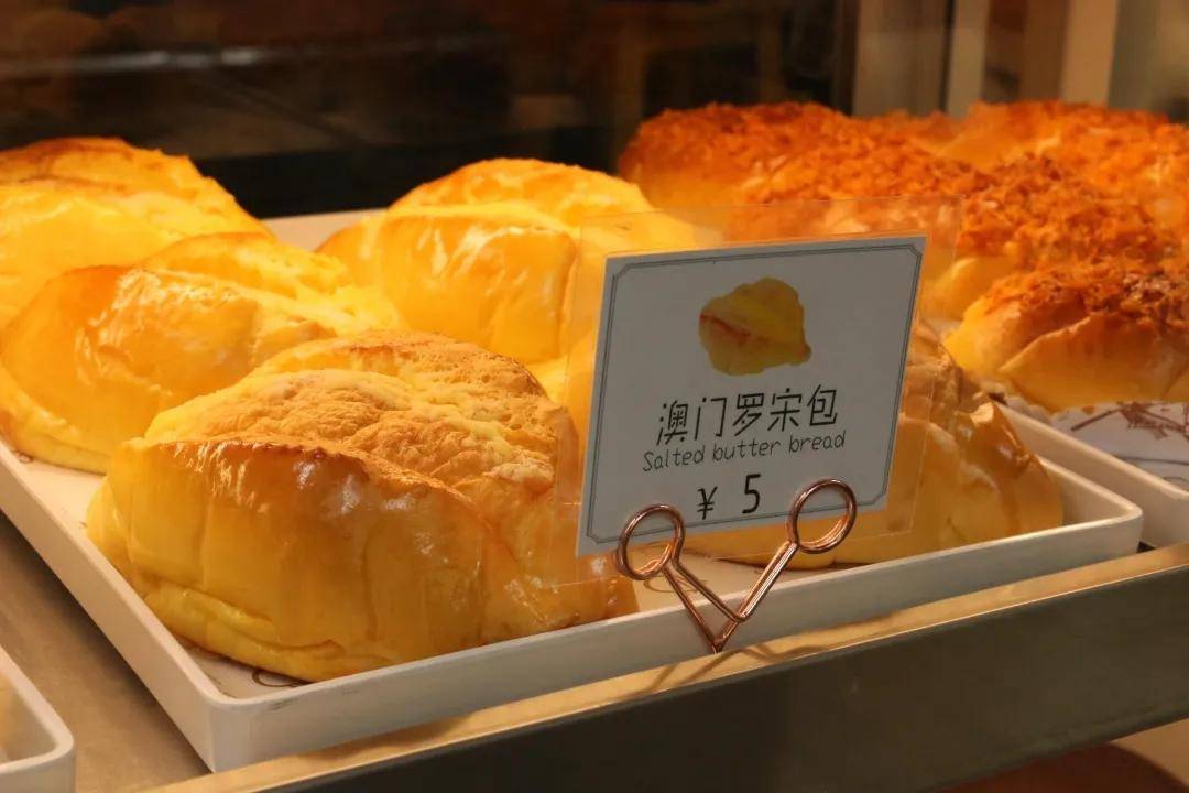 胡人均