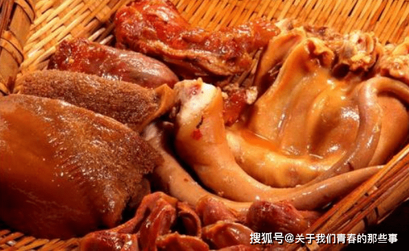 鹵肉燉肉時 別隻放花椒八角 多放這3味料 肉味濃鬱 越煮越香 奶奶私房料理
