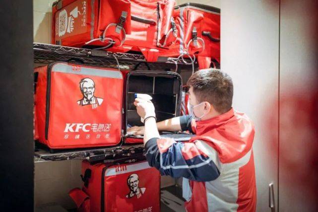 类似的赔本生意,肯德基和麦当劳其实都在做.