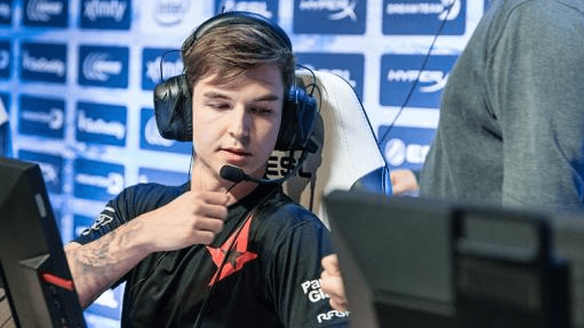 为家庭也为职业,device前往nip绝非一时兴起!_device