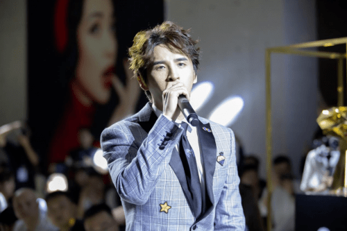 中国内地男歌手,演员张远,中国内地流行乐男歌手,影视演员,主持人郭彪