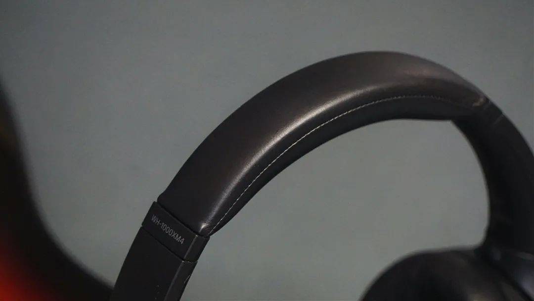 头戴式|“降噪头牌”索尼WH-1000XM4，是不是真的像传说中那么好听+好用？