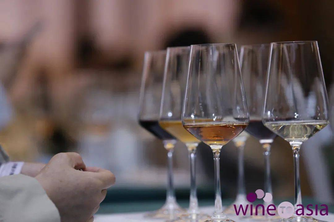 Wine to Asia 2021名酒展Living Wine 专区