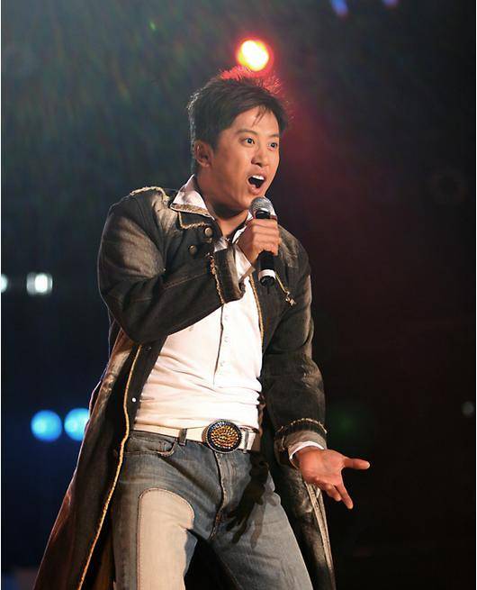 原创毛宁事业巅峰被刺伤凶手自称遭抛弃后因吸毒声誉尽毁