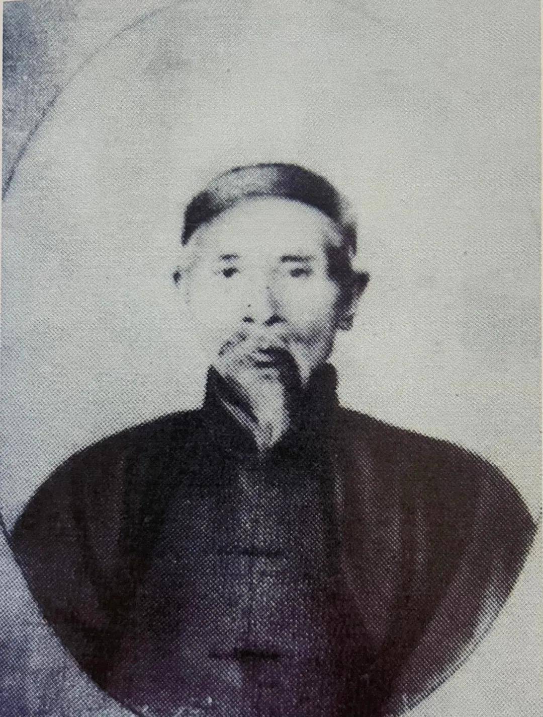 的屠刀坦荡自如,视死如归在狱中度过51天的王德三1930年12月31日