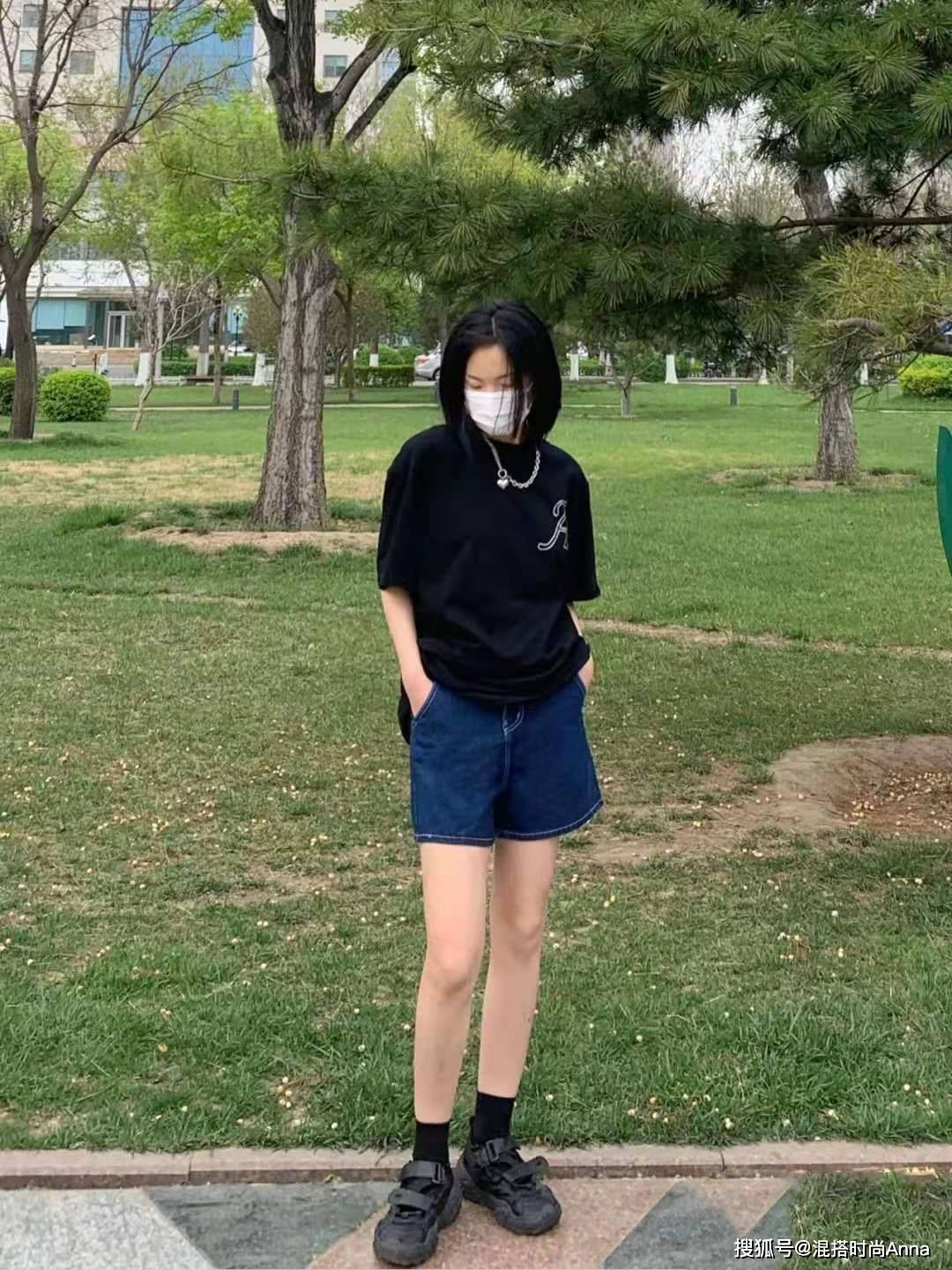 怎么做超短裤 23ea9f73b8a84e70a8b1504dd05f9727.jpeg
