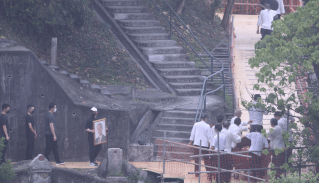 賭王遺體拖了一年才下葬，只為求吉日，去世後仍要當後代的招財貓 娛樂 第12張