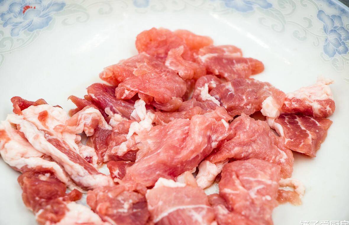 快速解冻猪肉的做法 932b7ca3129c453e81a33c1dc0718578.jpeg