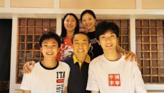 张艺谋陈婷超生采访 76270bbfdbc246fca4a7d5f5d1189364.jpeg