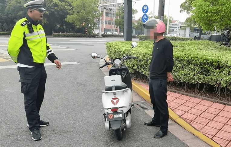 c1驾照骑电动车违章驾照被扣12分c1驾驶人这些不知道会吃亏