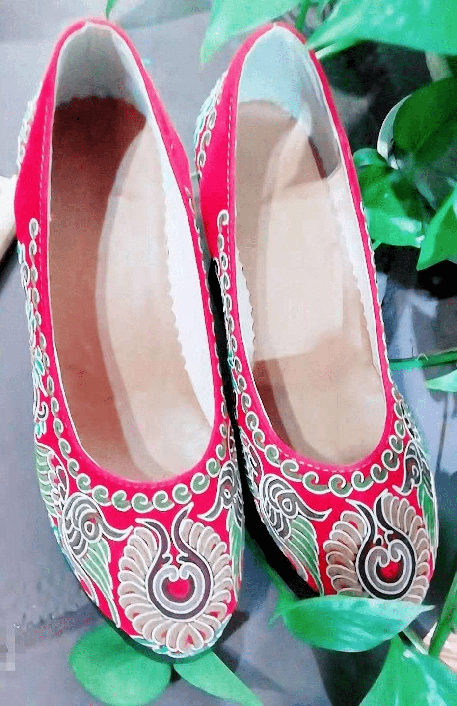 尊享定制中国刺绣的活化石水族文化的图腾