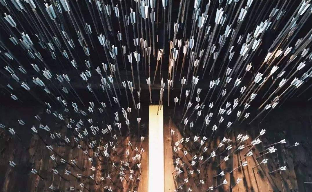 古代两军对战前,为啥会将弓箭头上涂满粪水?专家:这是杀敌绝招_战争