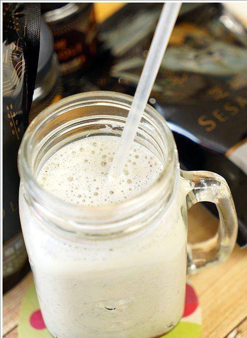 ▼芝麻鲜奶茶也非常棒!