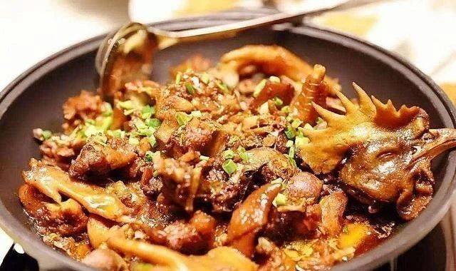 青阳炒鸡的正宗做法 讲解详细 做法简单 鸡肉嫩滑酱香浓郁 花椒