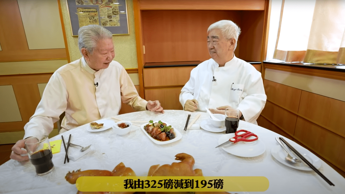 原创70岁厨神梁文韬久违亮相因弟弟猝死反思减掉130磅获蔡澜大赞