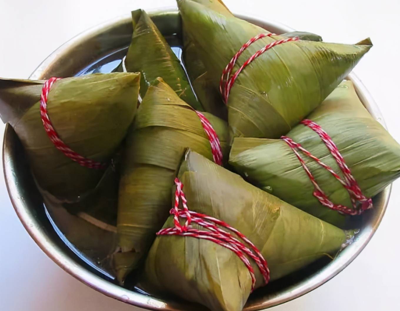 煮粽子也有技巧粽子夹生煮不熟水中加这2样软糯香甜