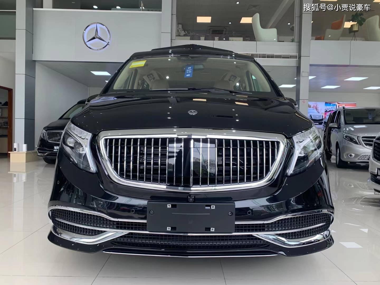 奔驰v级迈巴赫如此装扮一百万值吗