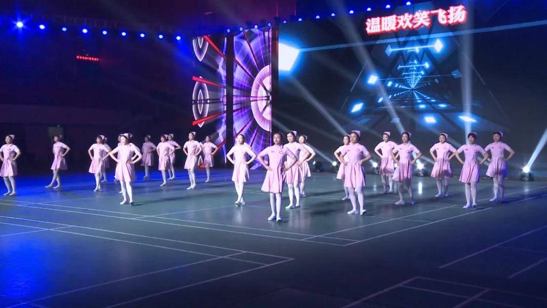 网上最红的舞蹈广场舞 7867e646872341aeae29f4e2c1ebc174.jpeg