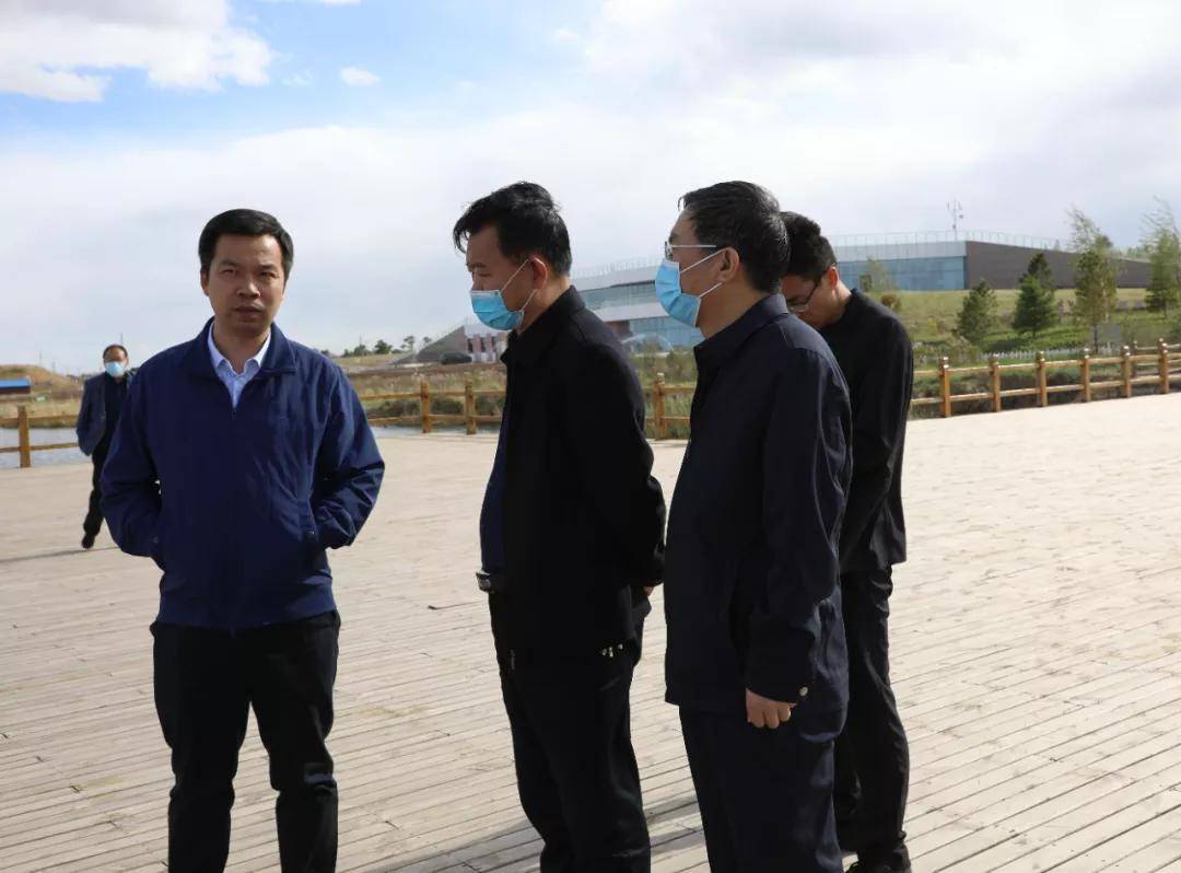 周学勤到卧龙图景区,草原国际马拉松赛道,康巴诺尔国家湿地公园调研