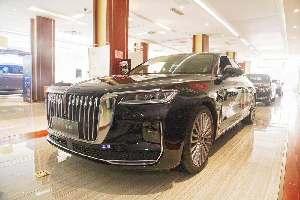 红旗h9让bba肃然起敬的中国行政豪华轿车