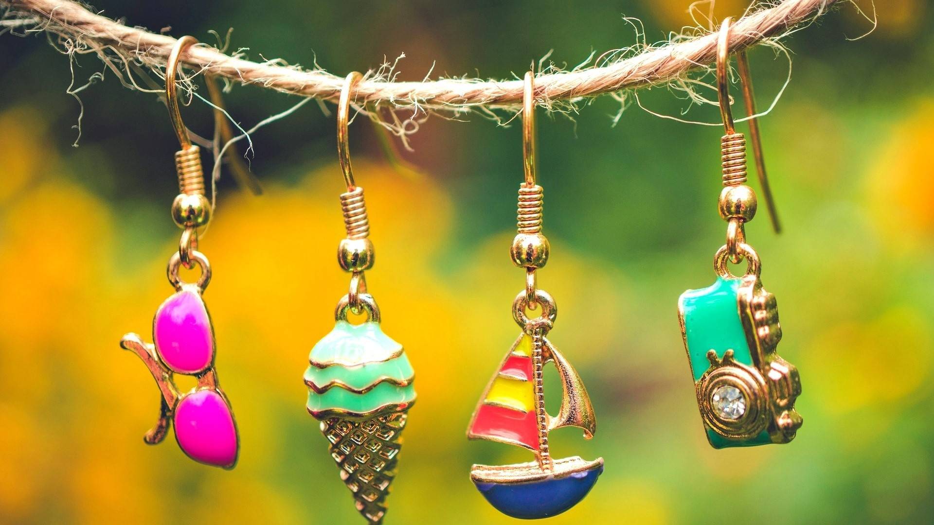 装饰品有哪些种类 8ac95a2f851e474b8362d5ead1a2269e.jpeg