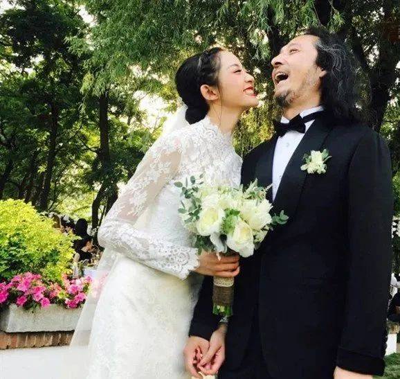李威龙王菲结婚图片图片