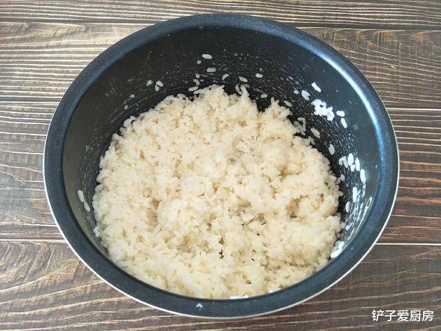 自己家做豆瓣酱需要放醪糟吗 4fee3b55fce4446794c3ffc28dd9056b.jpeg