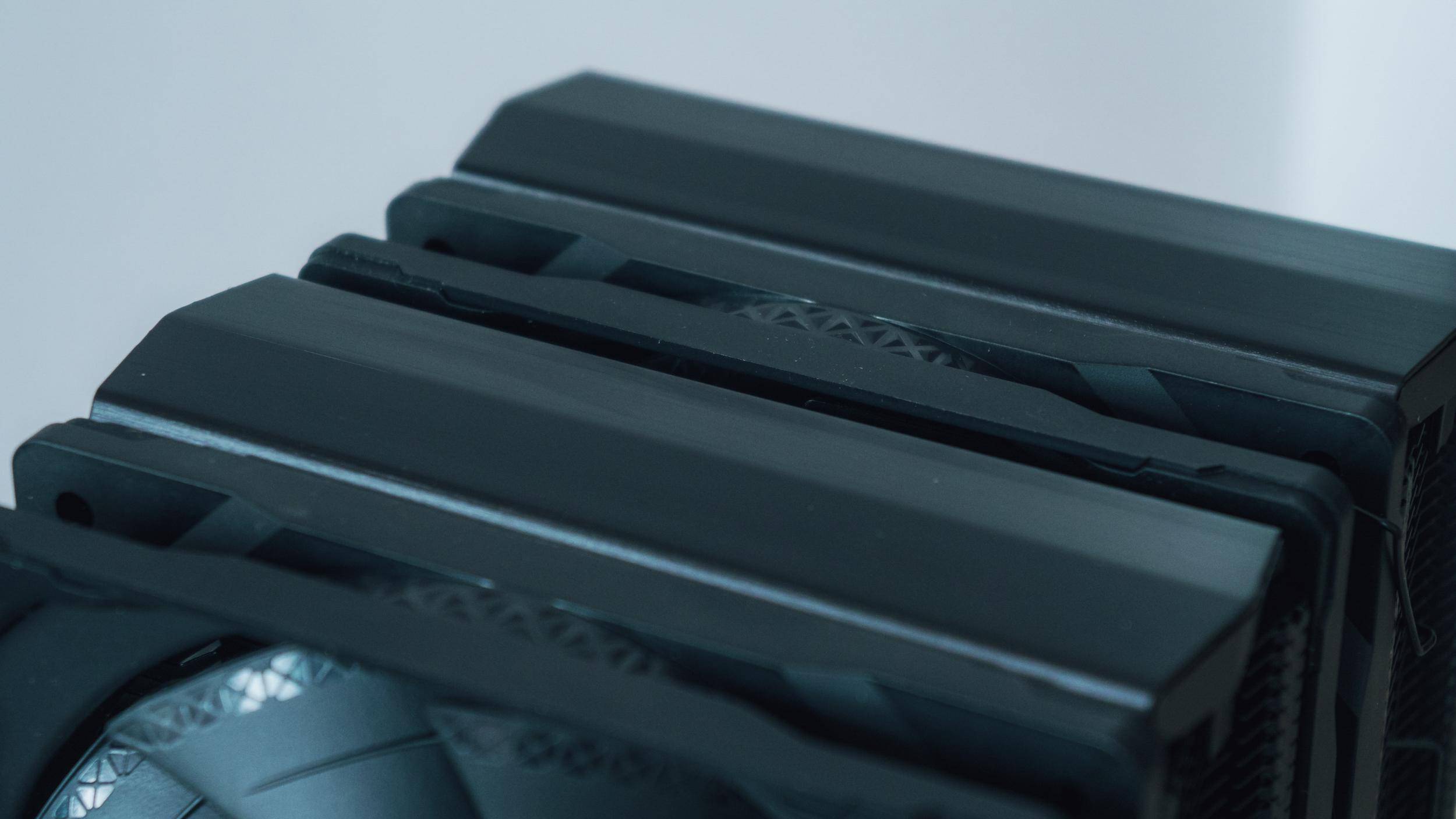 不爱彩妆爱武装 大霜塔PRO夏日大作战。