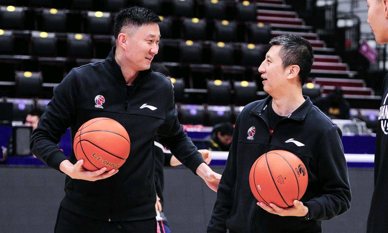 从偷笑门到亲密无间,遗憾无缘总决赛交手_郭士强