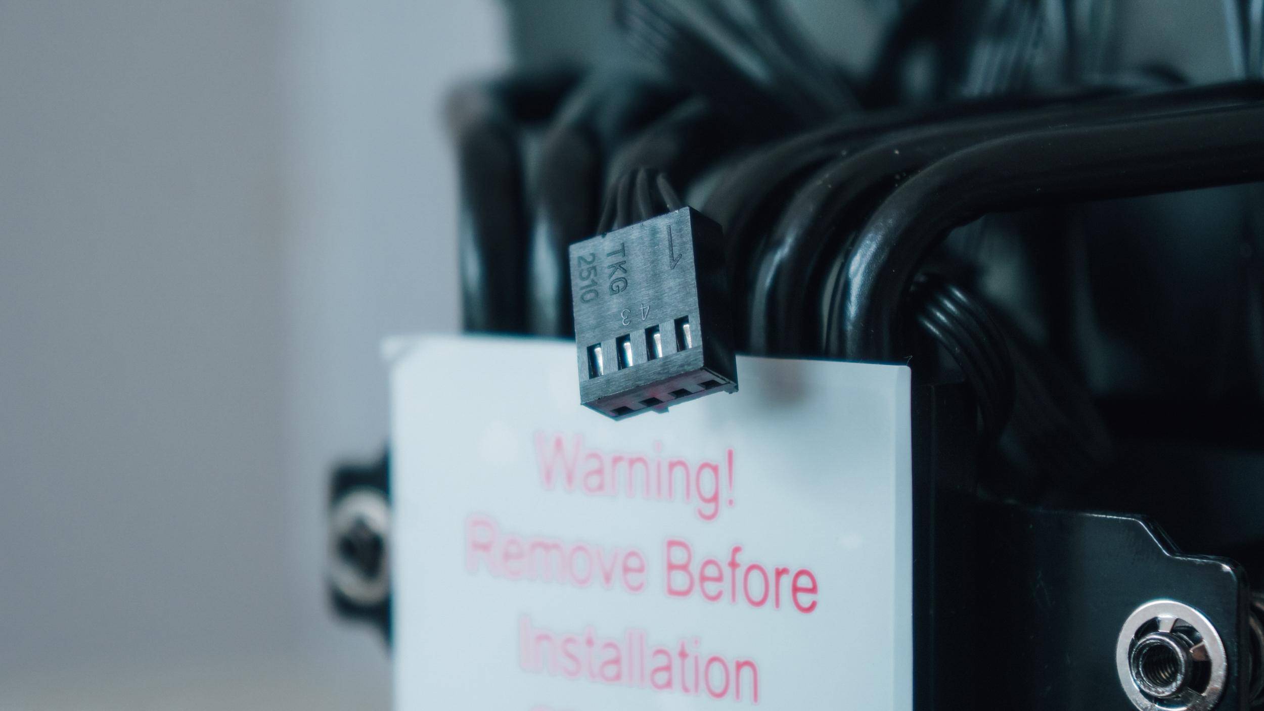 不爱彩妆爱武装 大霜塔PRO夏日大作战。