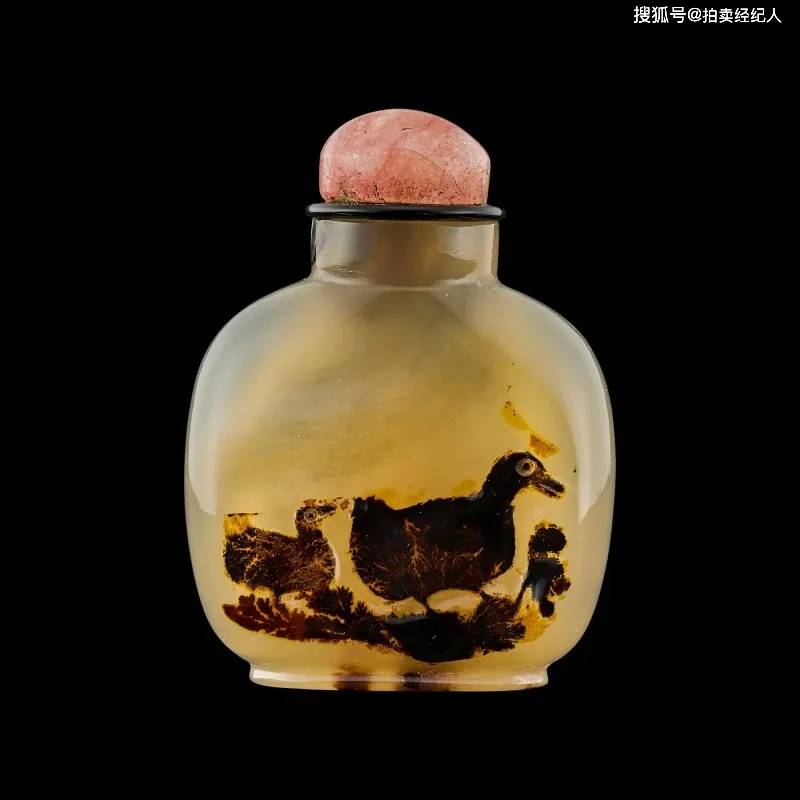 中国鼻烟壶拍卖登峰造极的艺术价值_港币
